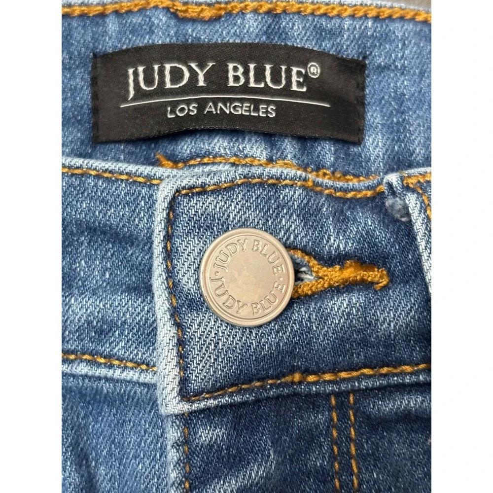 Judy Blue Women's Distressed Raw Hem Skinny Fit Lighter Wash Denim Jeans Sz 7/28